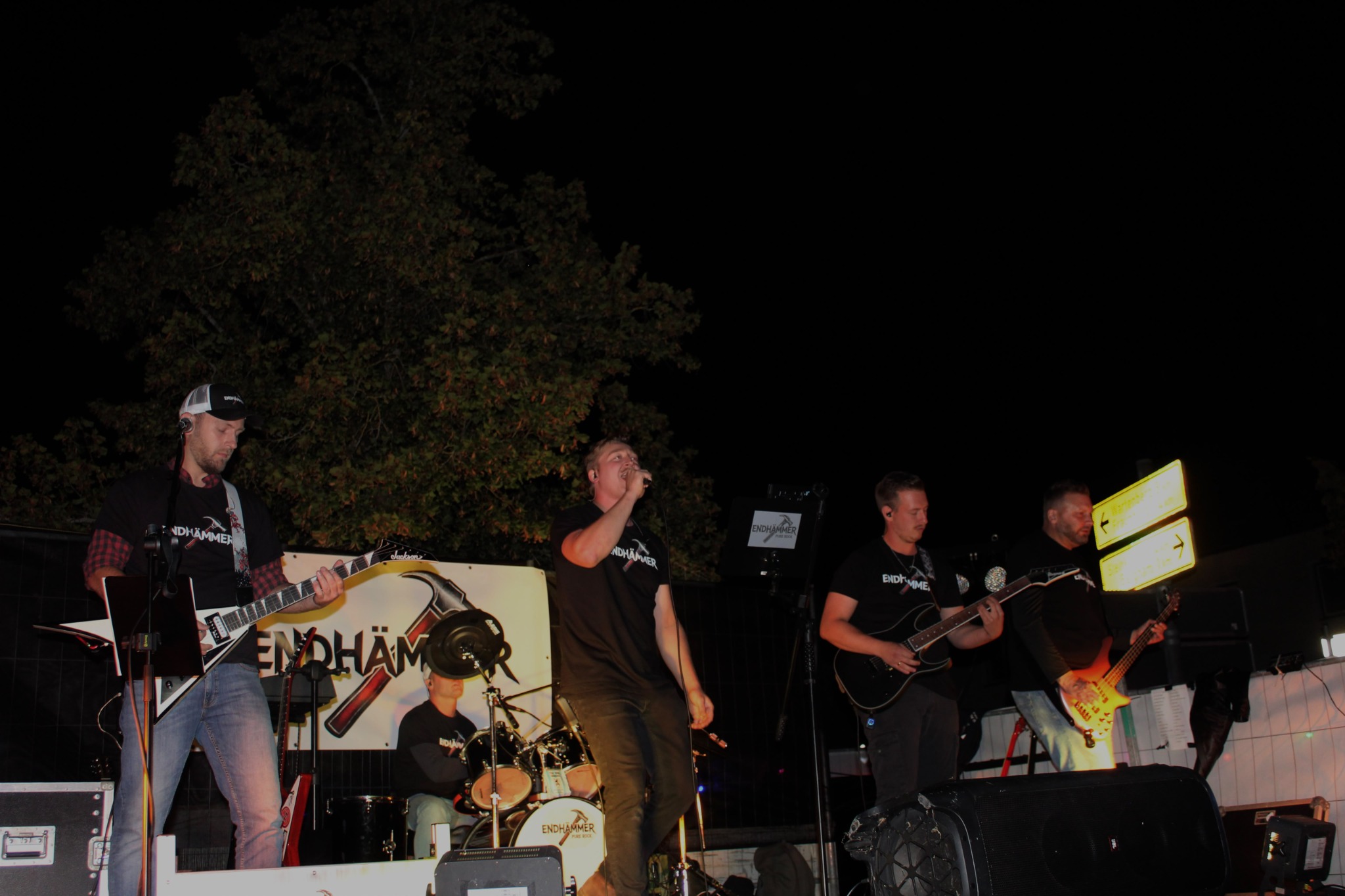 ENDHÄMMER live – Konzertfoto 12